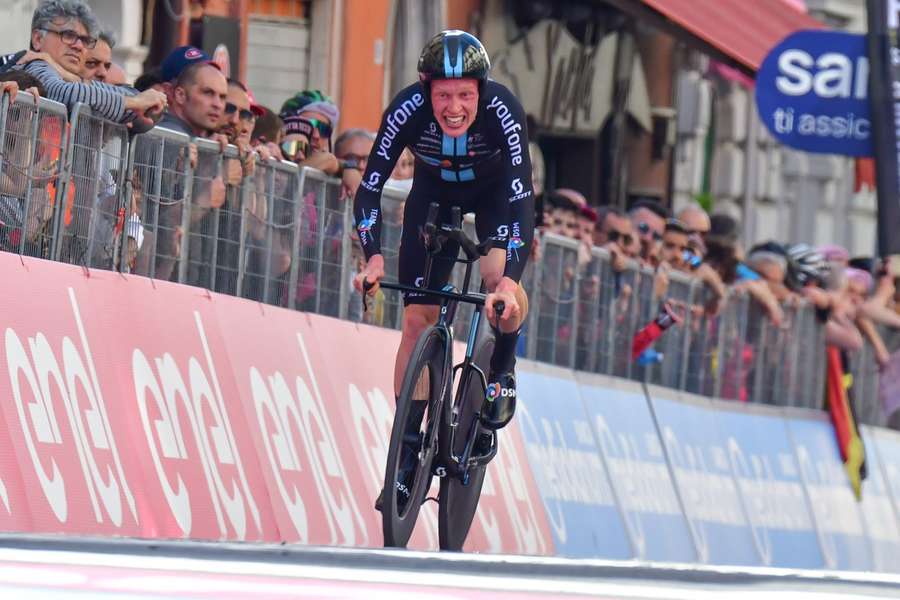 Giro d'Italia: Andreas Leknessund übernimmt Rosa