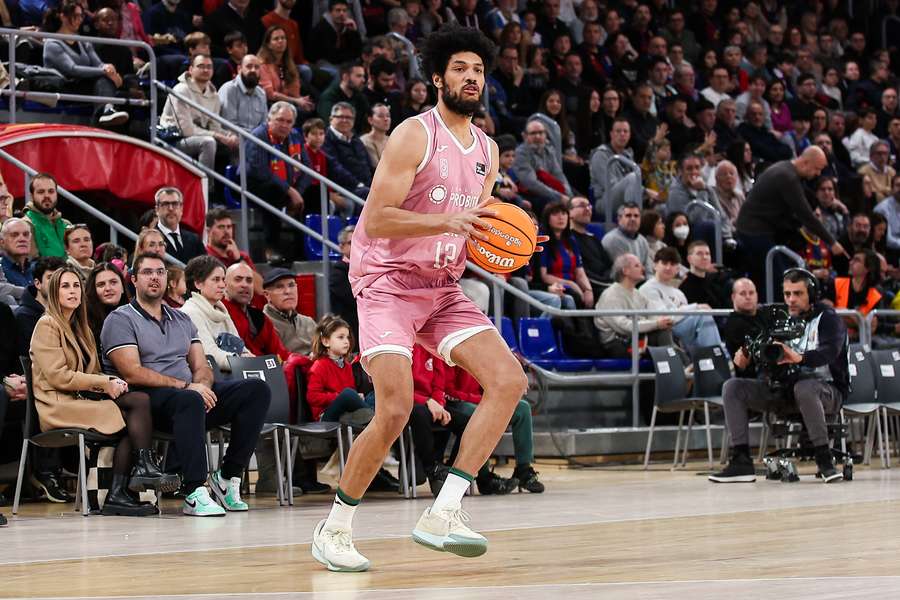 Kaiser Gates jugará ahora en Murcia
