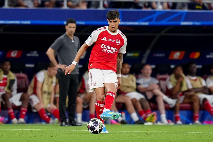 Hincapie hat sich in Arsenals Startelf festgespielt Hincapie hat sich in Arsenals Startelf festgespielt