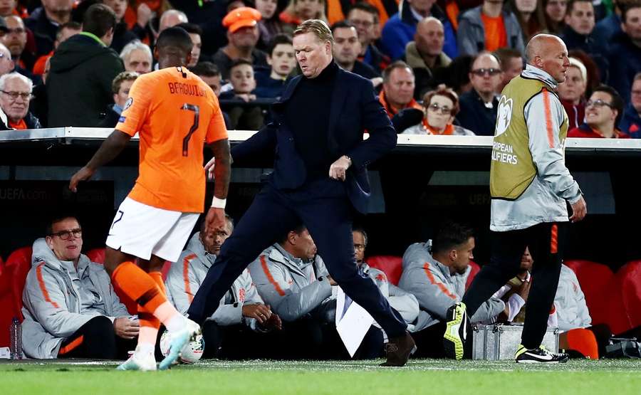 Koeman tijdens zijn eerste ambtstermijn als bondscoach van Oranje