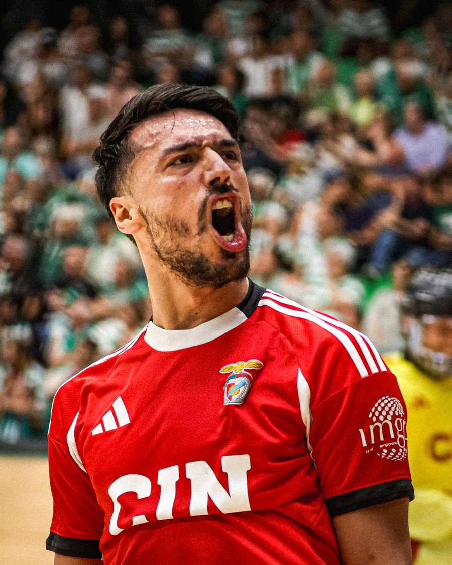 Gonçalo Pinto marcou o terceiro golo do Benfica Gonçalo Pinto marcou o terceiro golo do Benfica