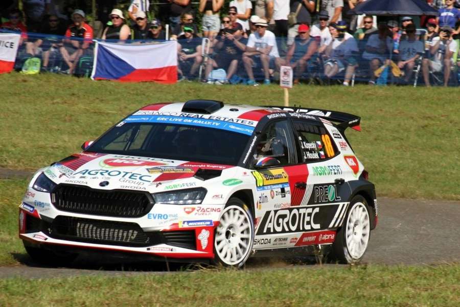 Jan Kopecký vyhrál první etapu Barum rallye.