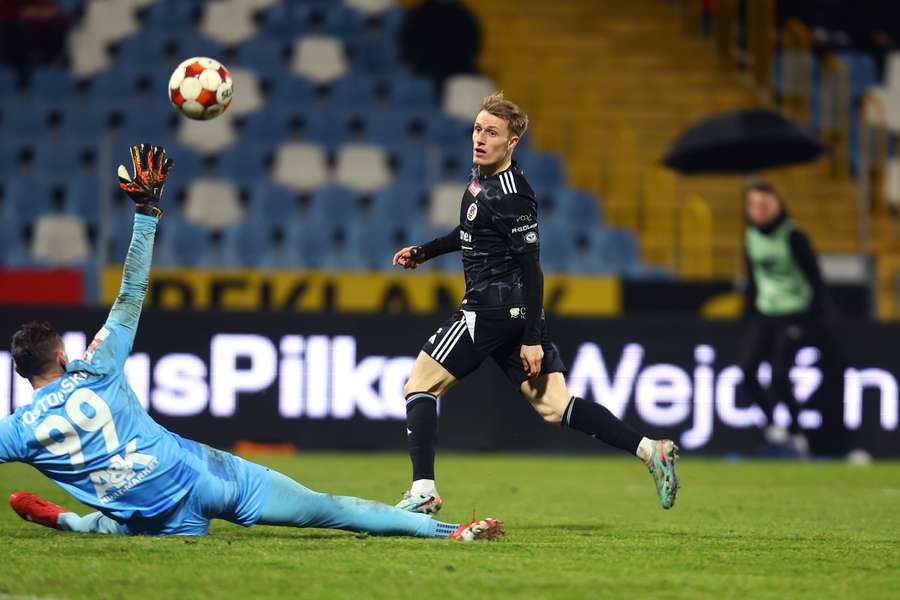 To już 15 meczów Stali Mielec bez wygranej, drugi spadek z rzędu coraz bliżej