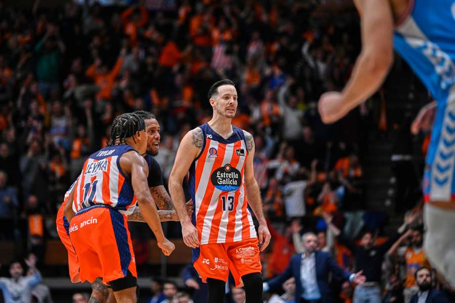 Thomas Heurtel acabó la temporada en el Leyma Coruña tras no fichar por el Barça