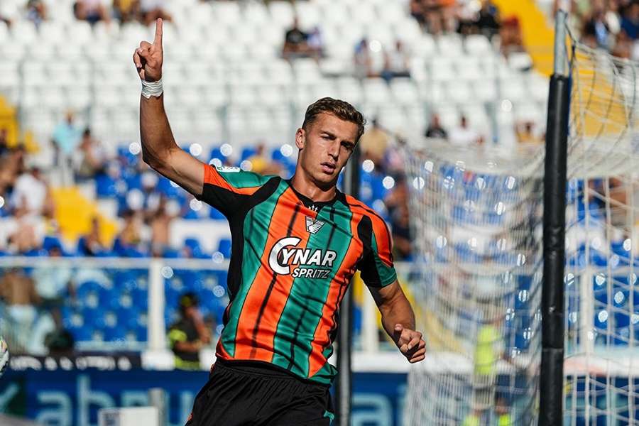 Daniel Fila může v lednu opustit Benátky.