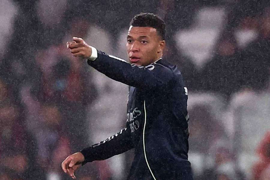 Mbappé dal dva góly, na body to ale Realu nestačilo