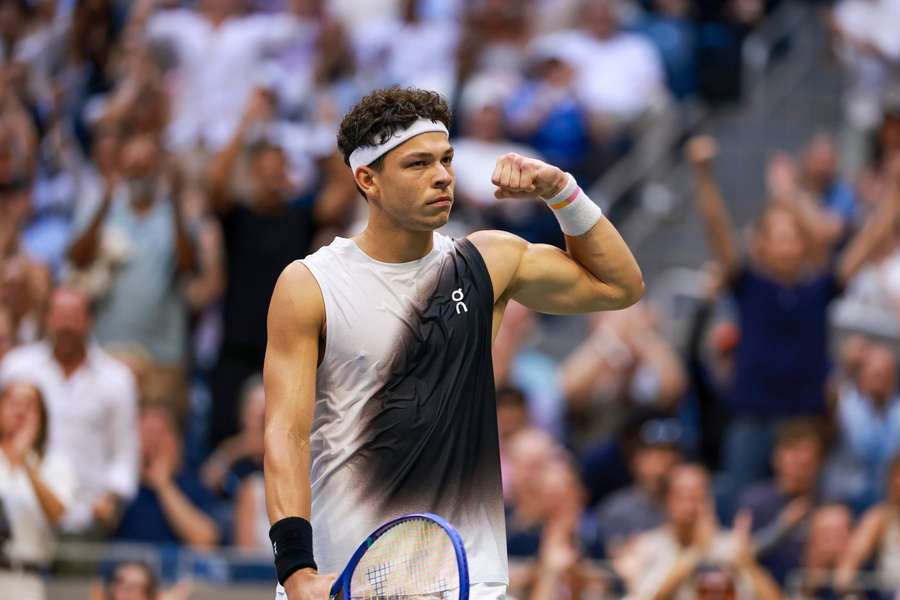 Ben Shelton reacts during US Open title match against Alexander Zverev Ben Shelton reacts during US Open title match against Alexander Zverev