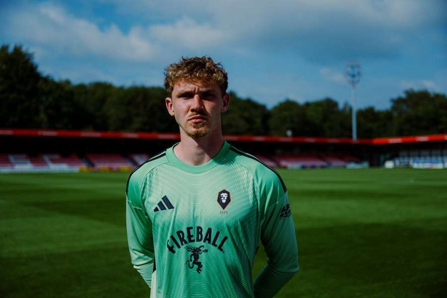 DONE DEAL: Sunderland keeper Young returns to Salford