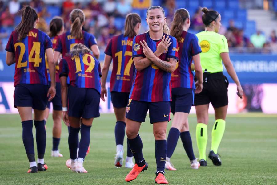 Barcelona vai disputar Taça dos Campeões