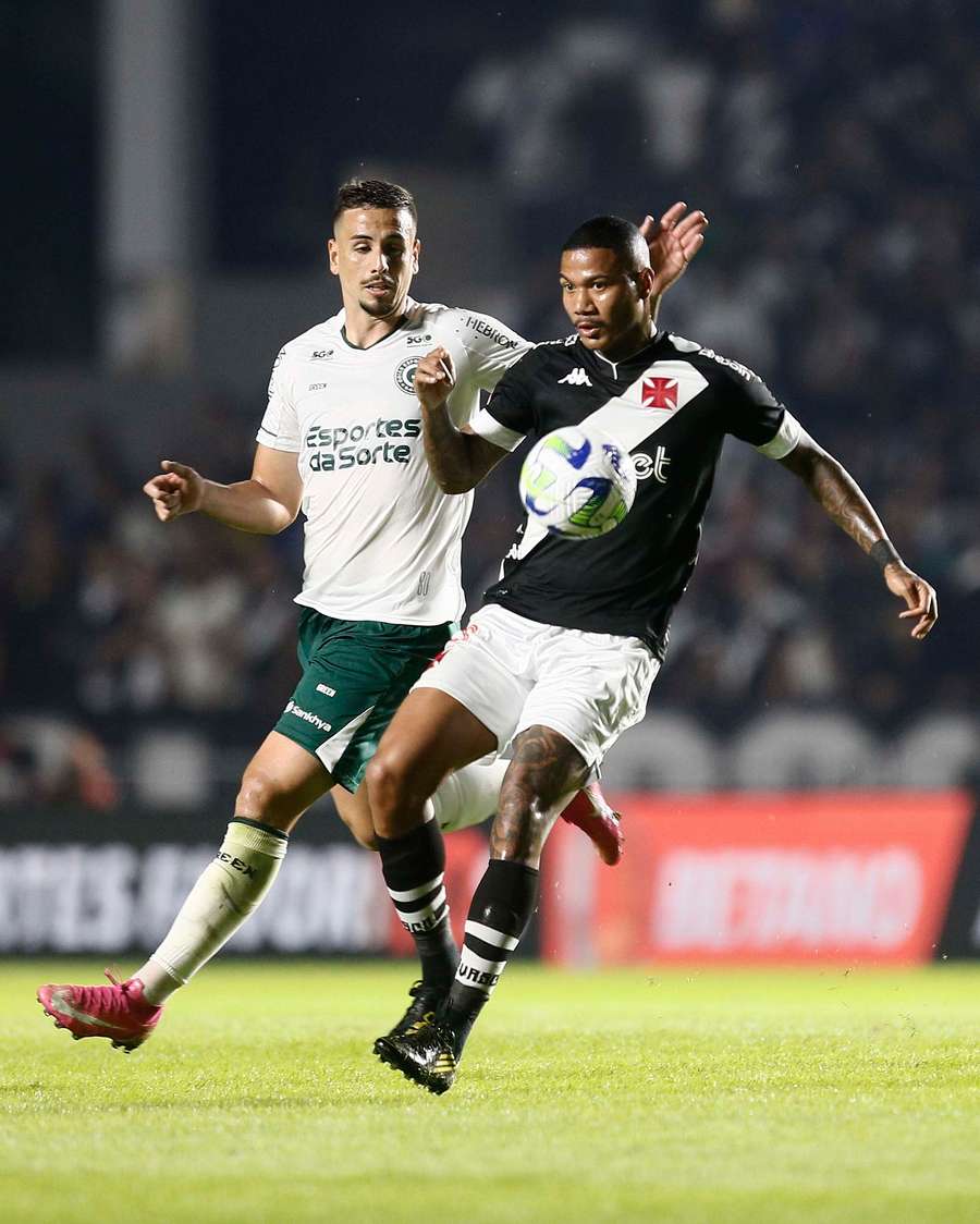 Vasco segue sem vencer em São Januário no Brasileirão Vasco segue sem vencer em São Januário no Brasileirão