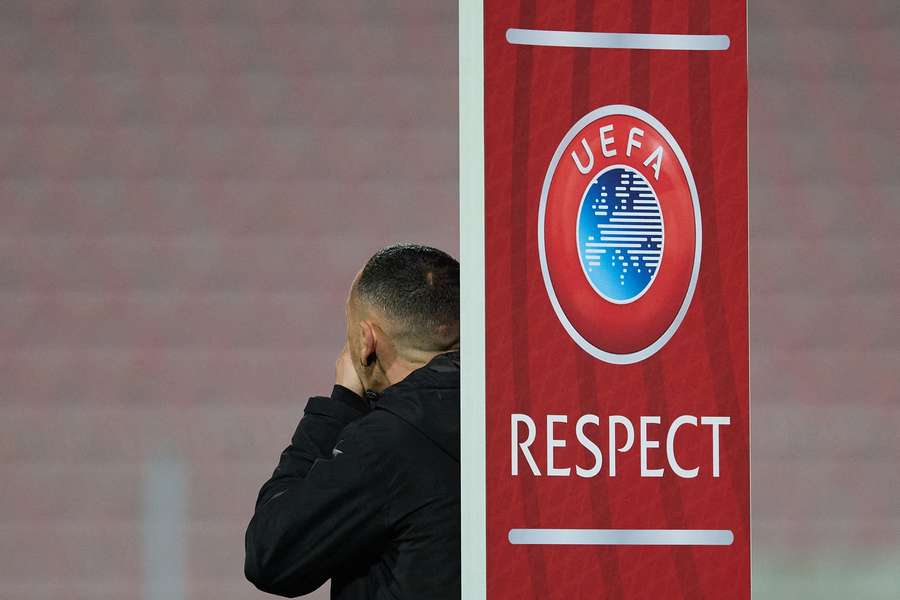 Novas medidas para o futebol internacional