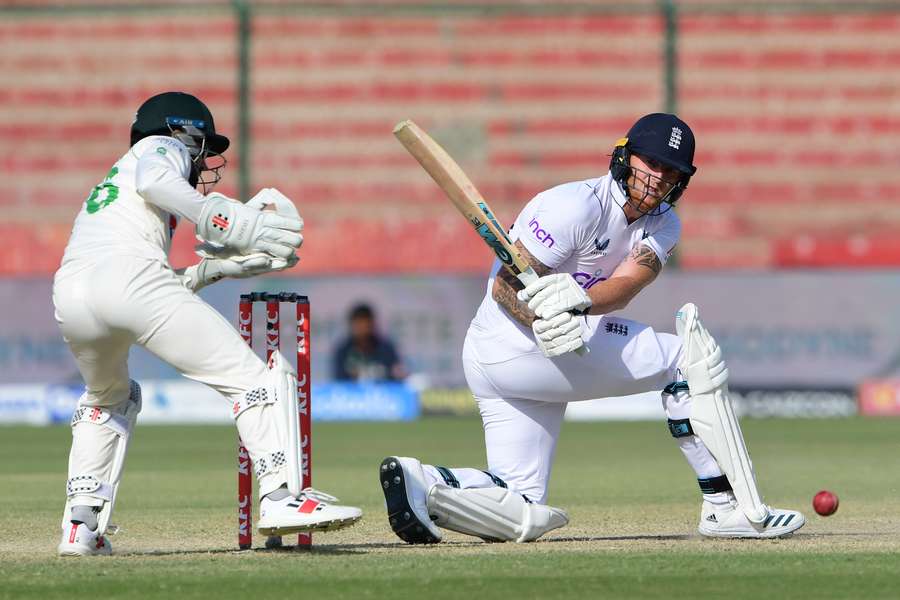 Ben Stokes (R) batting for England against Pakistan