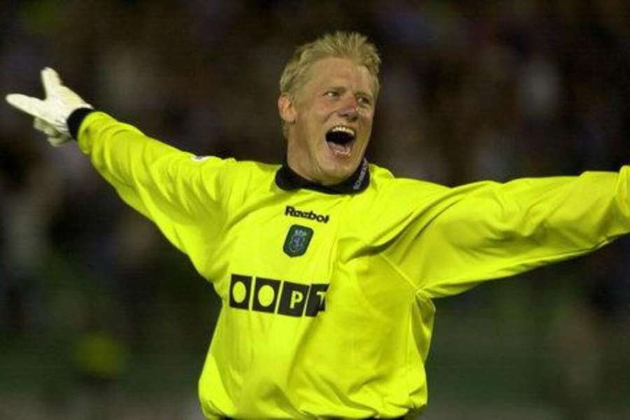 Peter Schmeichel defendeu a baliza do Sporting entre 1999 e 2001