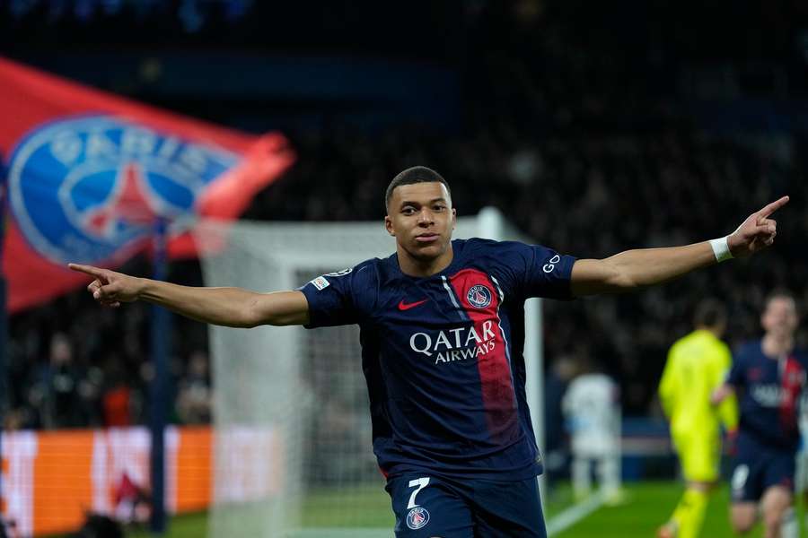 PSG venceu o jogo de ida por 2 a 0