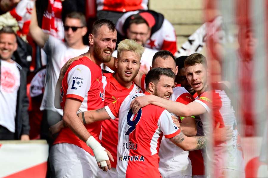 Slavia na závěr základní části porazila Slovácko 2:0.