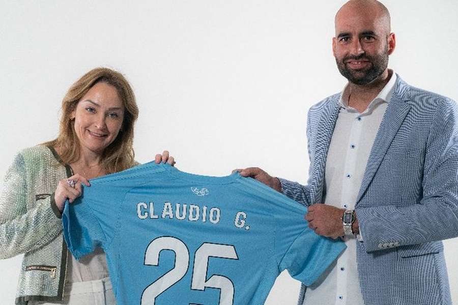 Claudio Giráldez vai continuar no comando técnico do Celta de Vigo