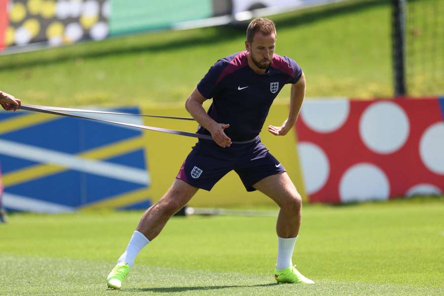 Topscorer Kane zoekt voor duel met Oranje naar zijn beste vorm