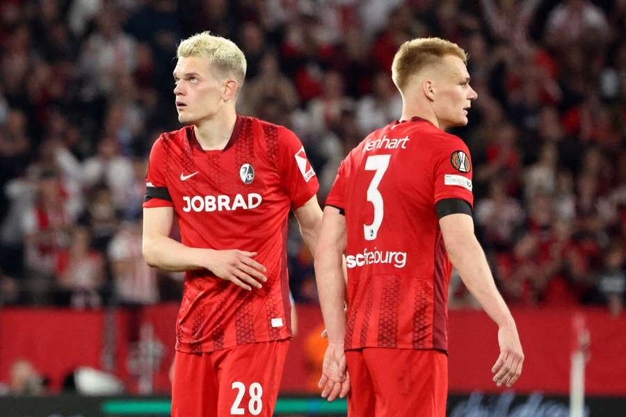 Ginter (l.) und Lienhart (r.) bilden in Freiburg ein starkes Innenverteidiger-Duo