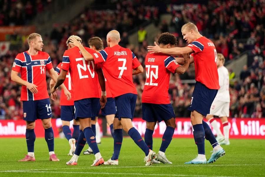 Haaland em destaque no triunfo da Noruega Haaland em destaque no triunfo da Noruega