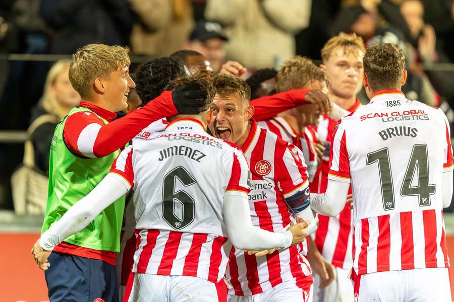 AaB celebrate their late equalizer in Haderslev