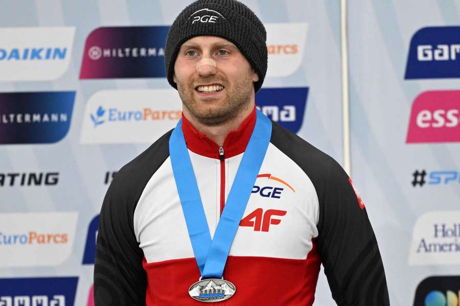 Żurek drugi na 500 m w amerykańskim Salt Lake City, ponownie przegrał tylko ze Stolzem