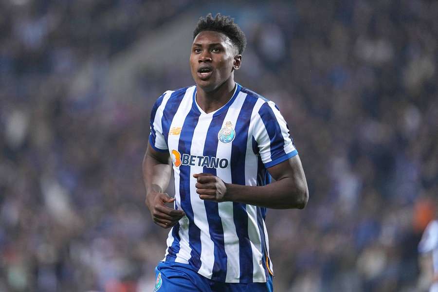 FC Porto's Samuel Aghehowa back on Chelsea's radar FC Porto's Samuel Aghehowa back on Chelsea's radar