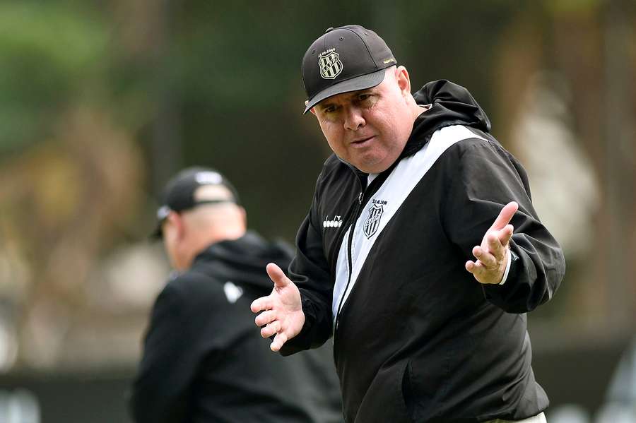 Marcelo Fernandes, técnico da Ponte Preta