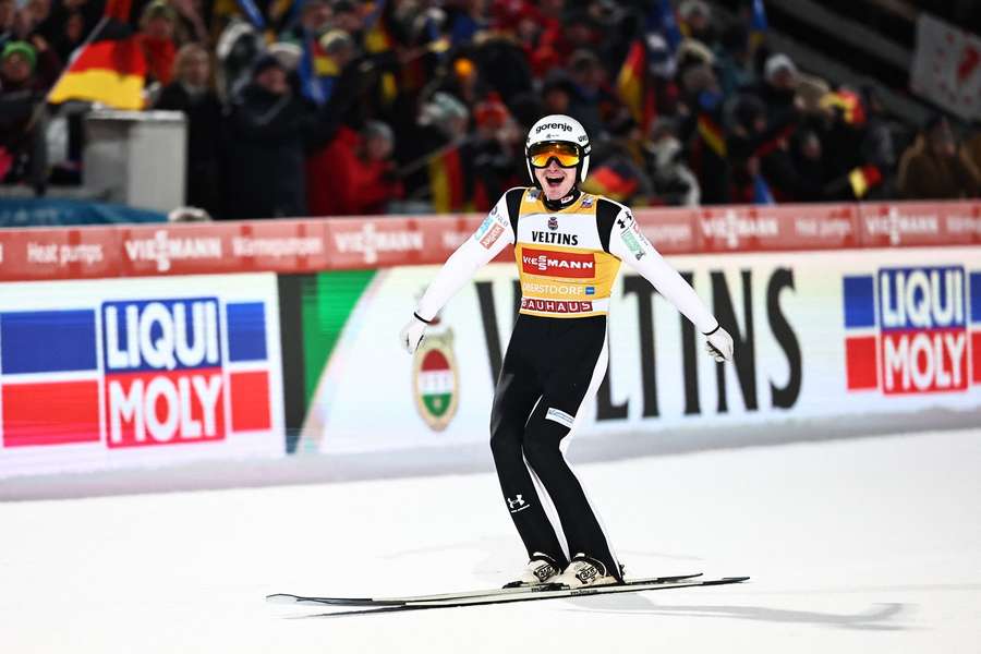 Tomasiak zajął 15. miejsce, Słoweniec Prevc wygrał w Oberstdorfie Tomasiak zajął 15. miejsce, Słoweniec Prevc wygrał w Oberstdorfie