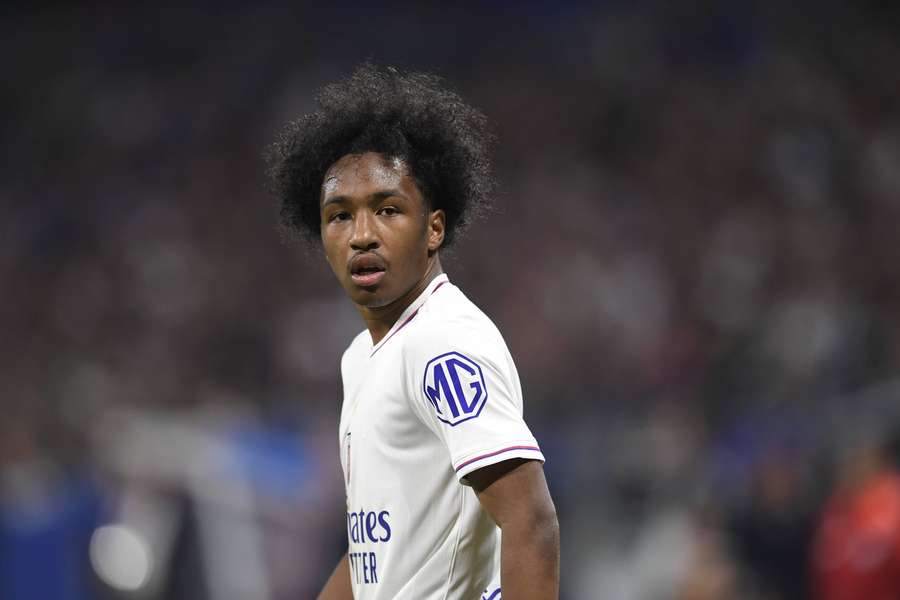 Everton make opening bid for Lyon midfielder Fofana Everton make opening bid for Lyon midfielder Fofana
