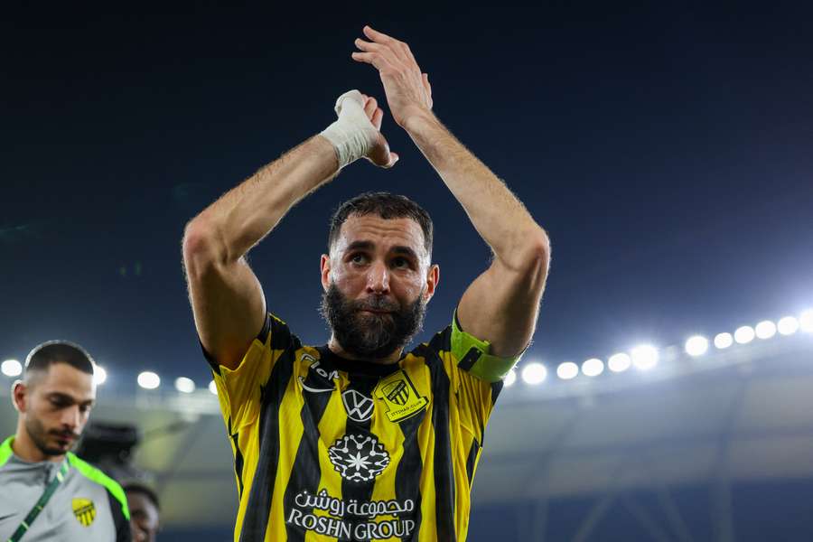 Benzema fez um hat-trick em 35 minutos Benzema fez um hat-trick em 35 minutos