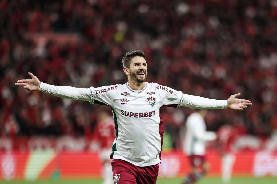 Everaldo foi eficiente nas chances que apareceram