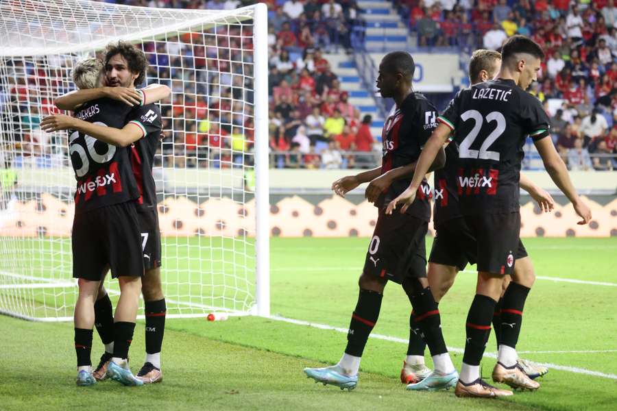 L'esultanza del Milan dopo i rigori