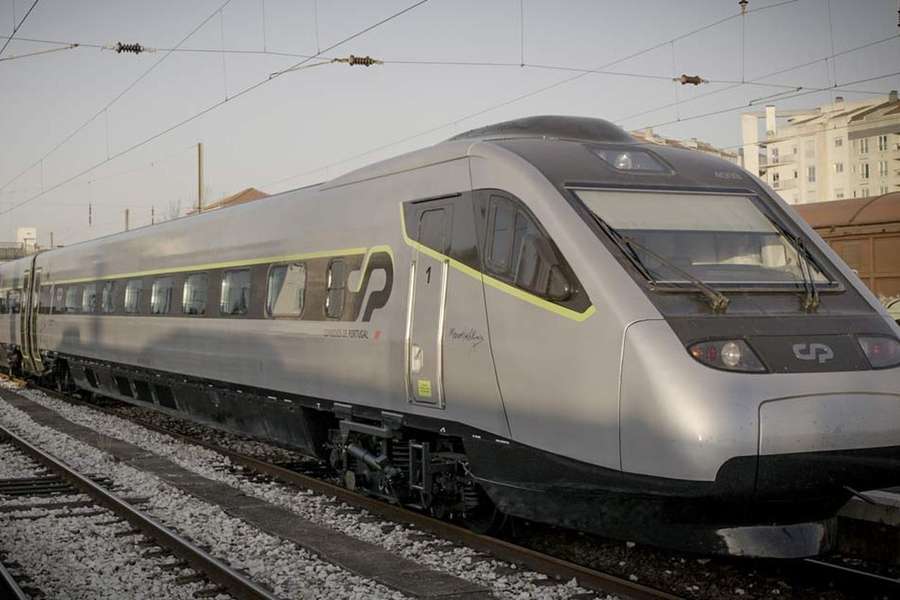 CP e Renfe querem contribuir para o sucesso do Mundial-2030