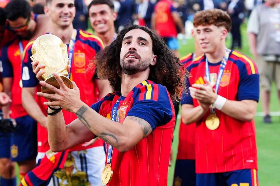 Cucurella praises Spain's 'incredible' defence after World Cup win Cucurella praises Spain's 'incredible' defence after World Cup win