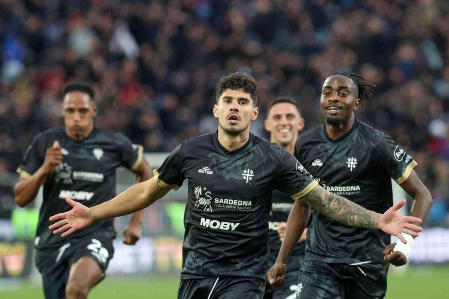 Florinel Coman a marcat pentru Cagliari