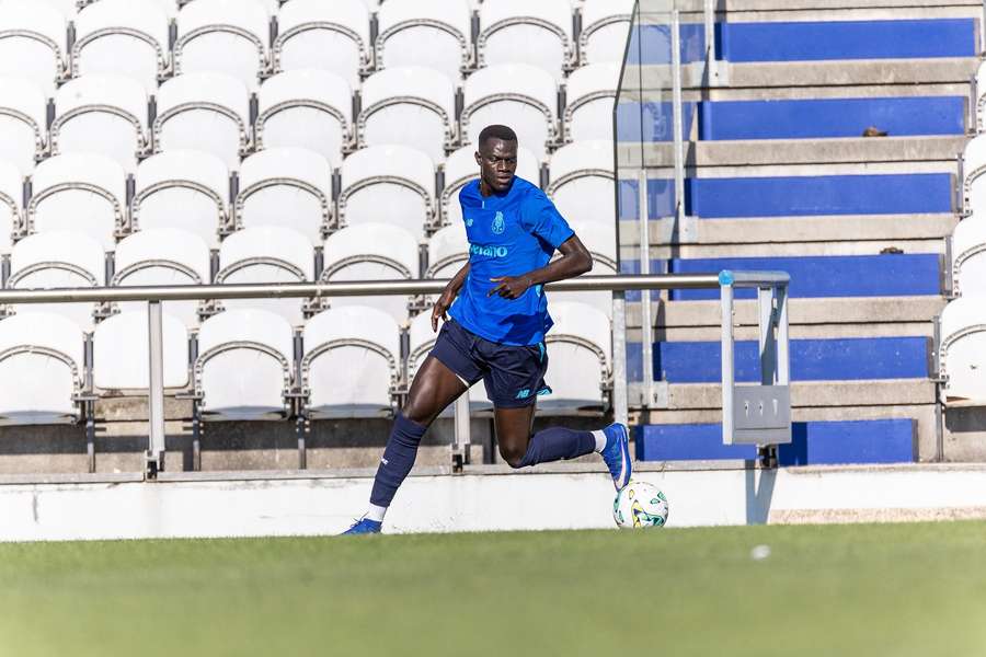 Mame Niang em ação