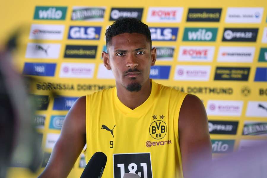 Sebastian Haller is battling cancer