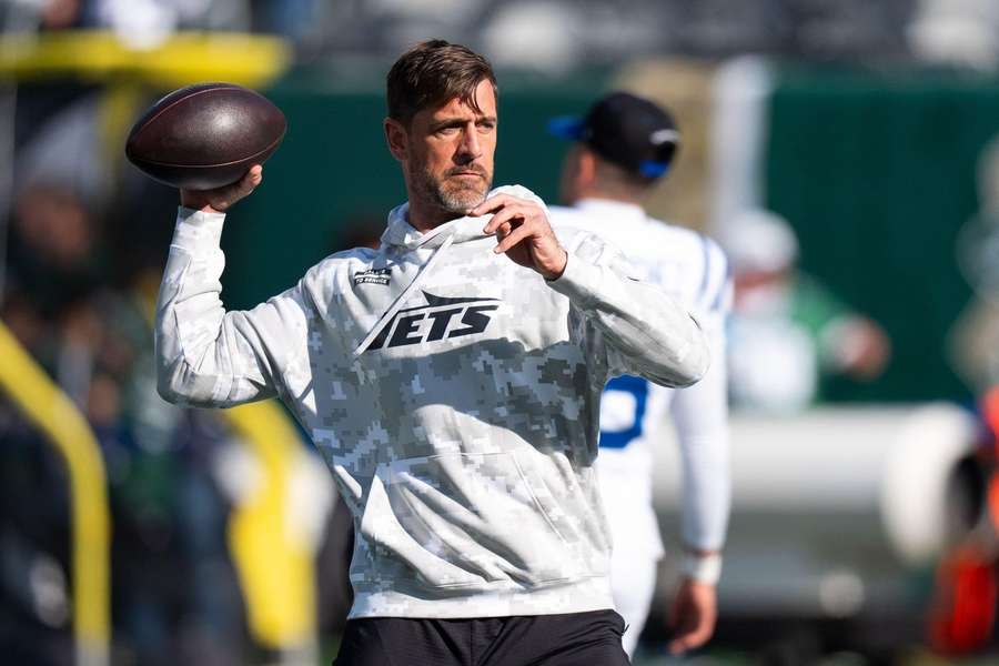 Aaron Rodgers during a training session with the New York Jets