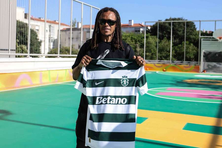 Edgar Davids participou numa iniciativa promovida pelo Sporting Edgar Davids participou numa iniciativa promovida pelo Sporting
