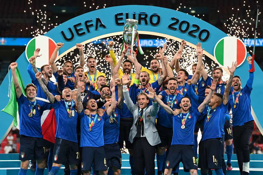 Włosi celebrują wygranie Euro 2020 Włosi celebrują wygranie Euro 2020