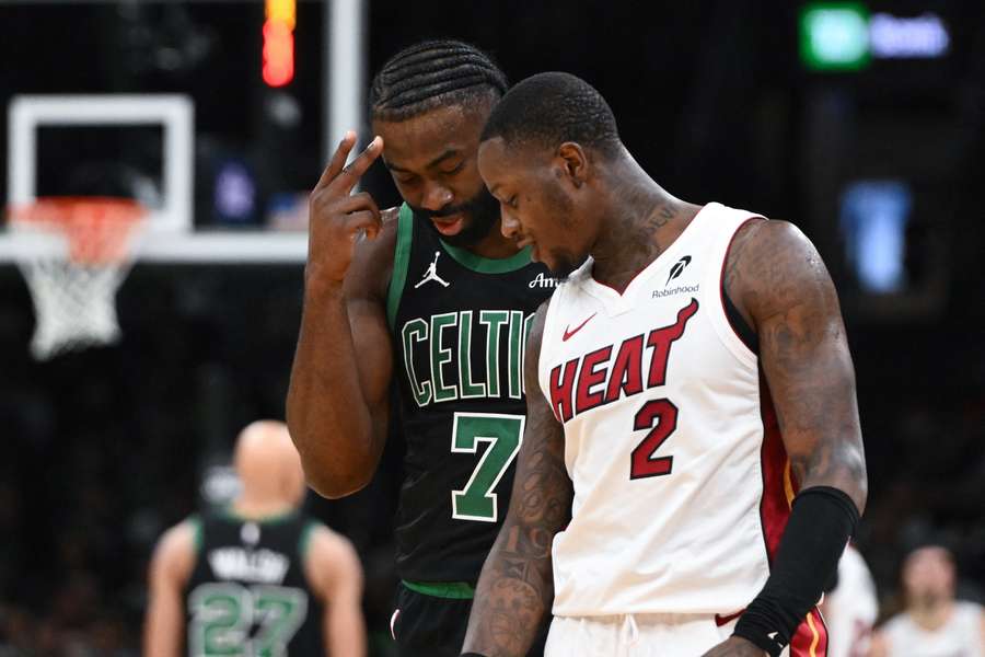 Jaylen Brown  y Terry Rozier