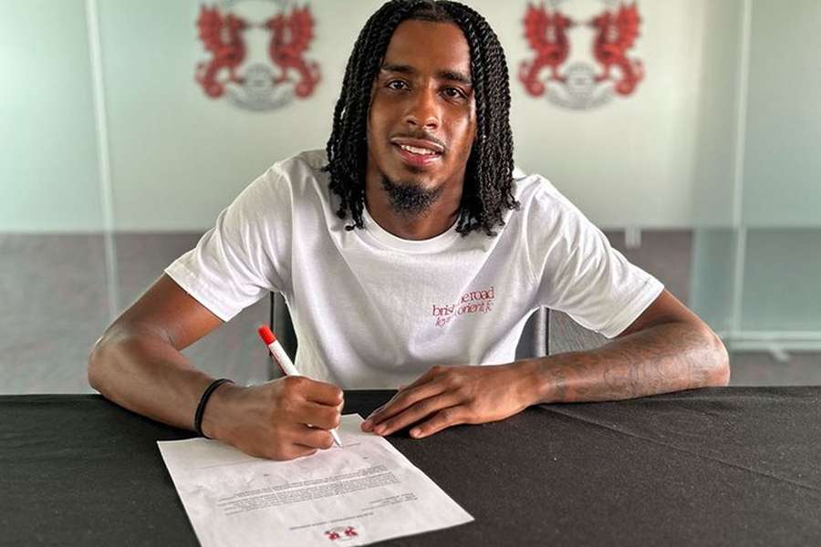 DONE DEAL: Gordon rejects Fulham contract to sign with Leyton Orient