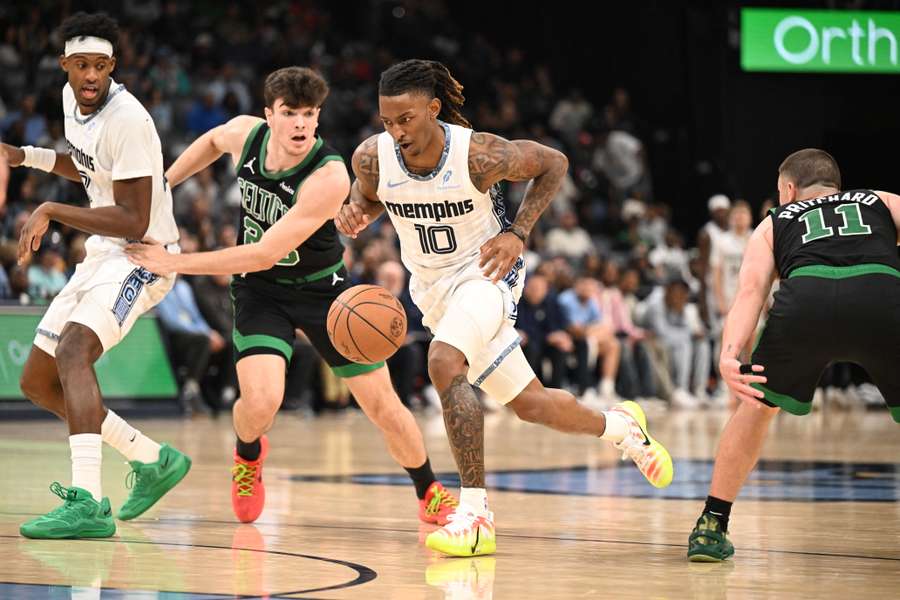 Hugo González, minutos de calidad con Boston