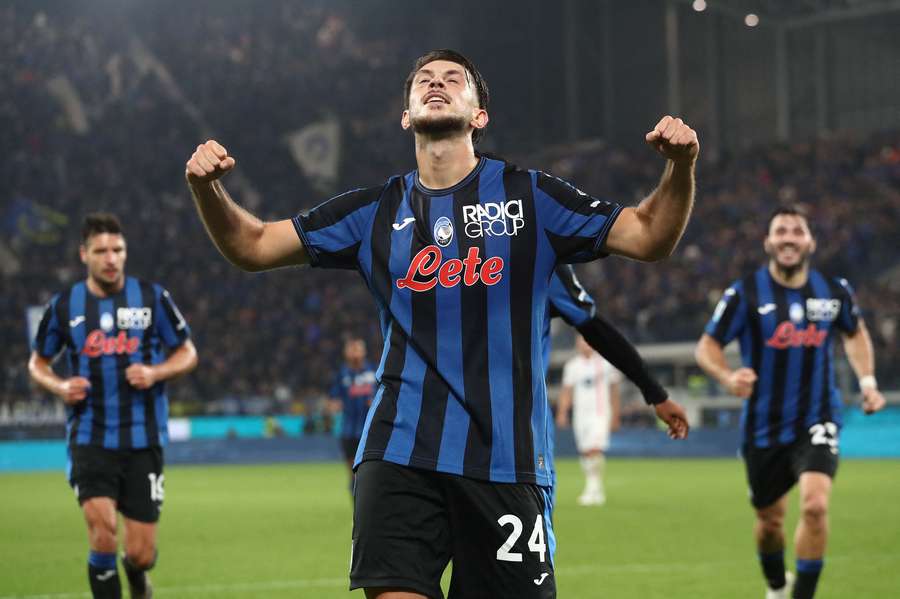 Lazar Samardzic of Atalanta celebrates after scoring the opening goal