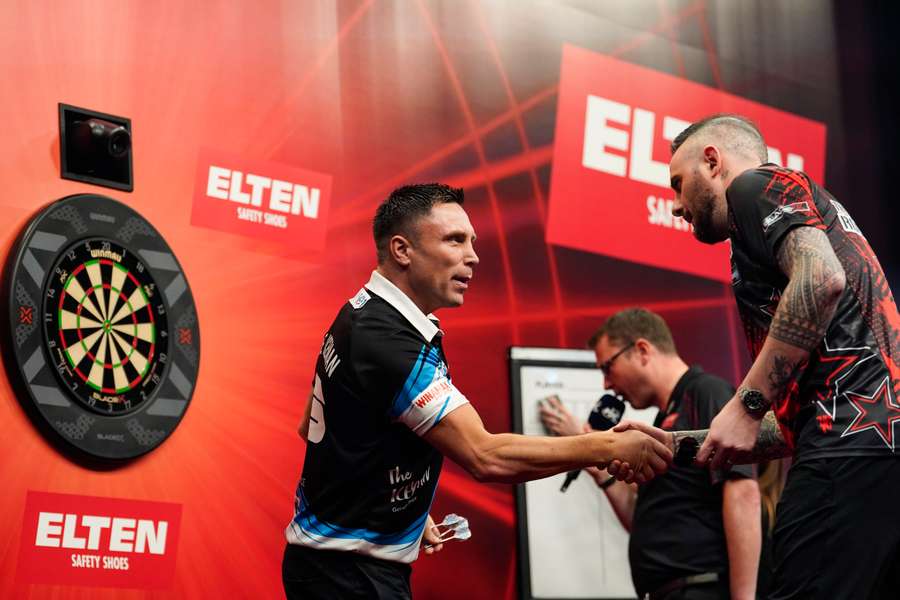 Gerwyn Price defeated Joe Cullen.