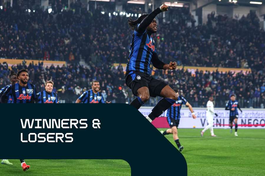 Ademola Lookman feiert den 2:1-Sieg von Atalanta gegen Milan.