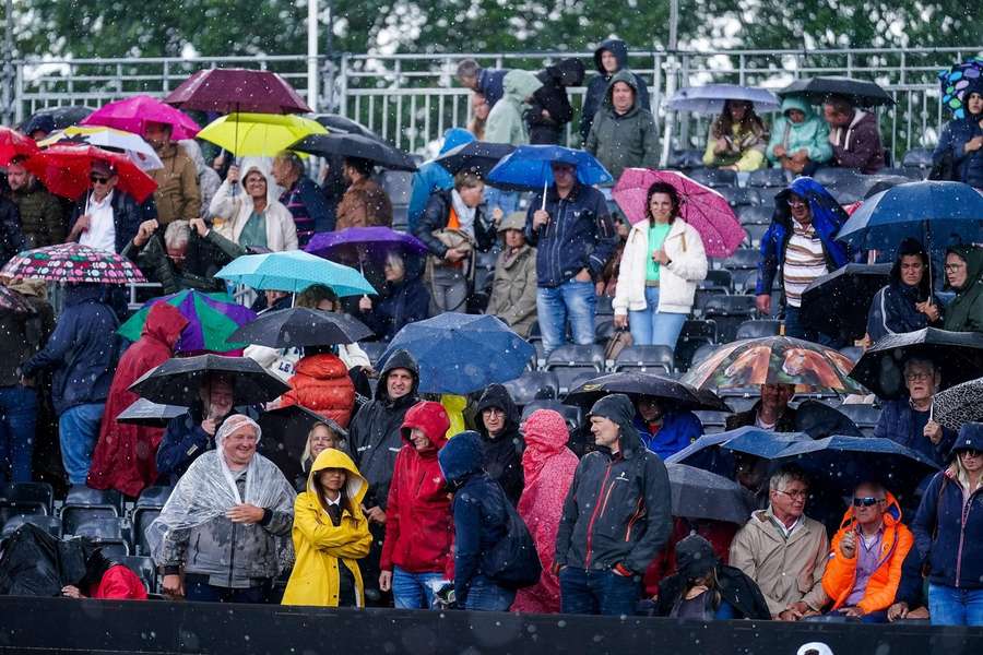 Niet voor de eerste keer deze week regen in Rosmalen