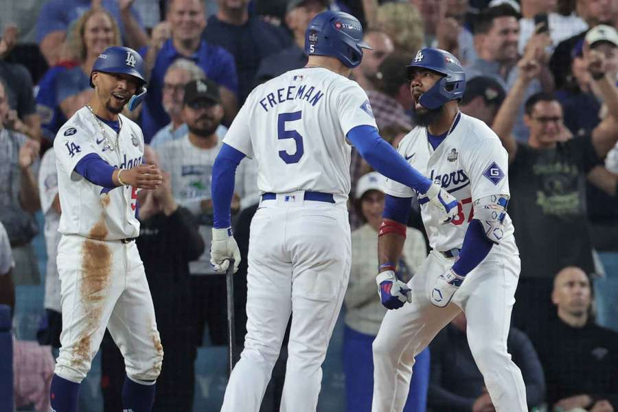 Os Dodgers aproveitaram o mando de campo para abrir vantagem na World Series