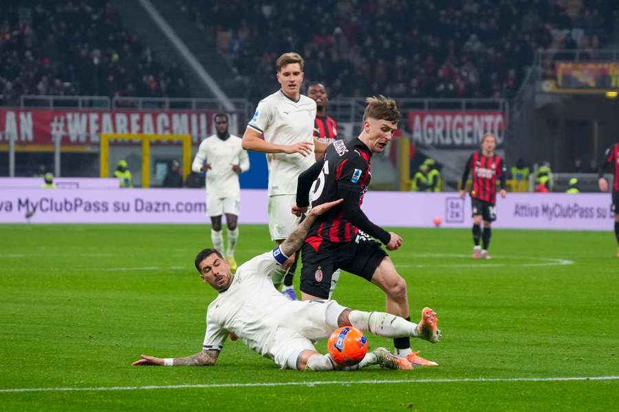 Milan e Lazio se enfrentaram na última rodada da Serie A