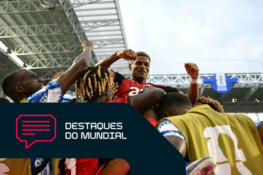 Cabo Verde celebra o seu segundo golo no empate 2-2 frente ao Uruguai no Mundial. Cabo Verde celebra o seu segundo golo no empate 2-2 frente ao Uruguai no Mundial.